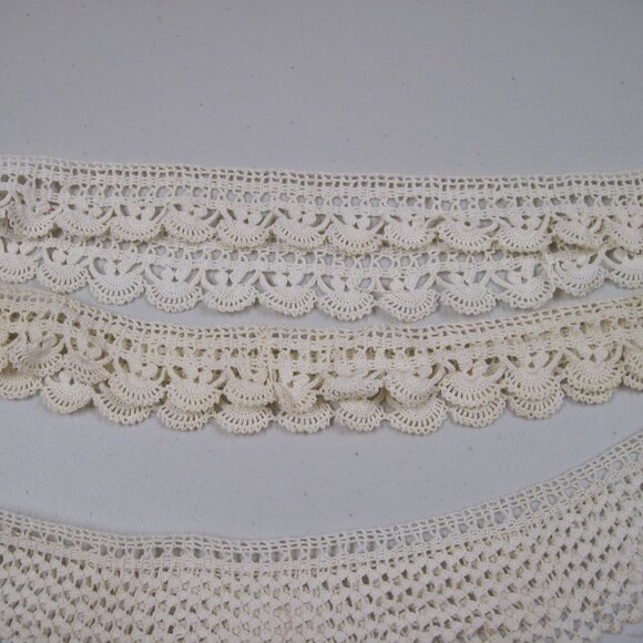 Vtg Estate Crocheted CLOSED STRIPS White- Cream Doilies (set of 3) - Picture 2 of 3